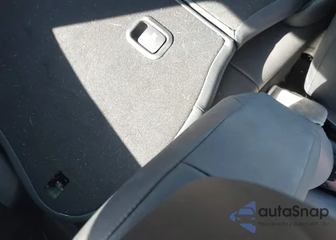 2007 Mini Cooper z USA, uszkodzony, nr VIN WMWMF335X7TU62189